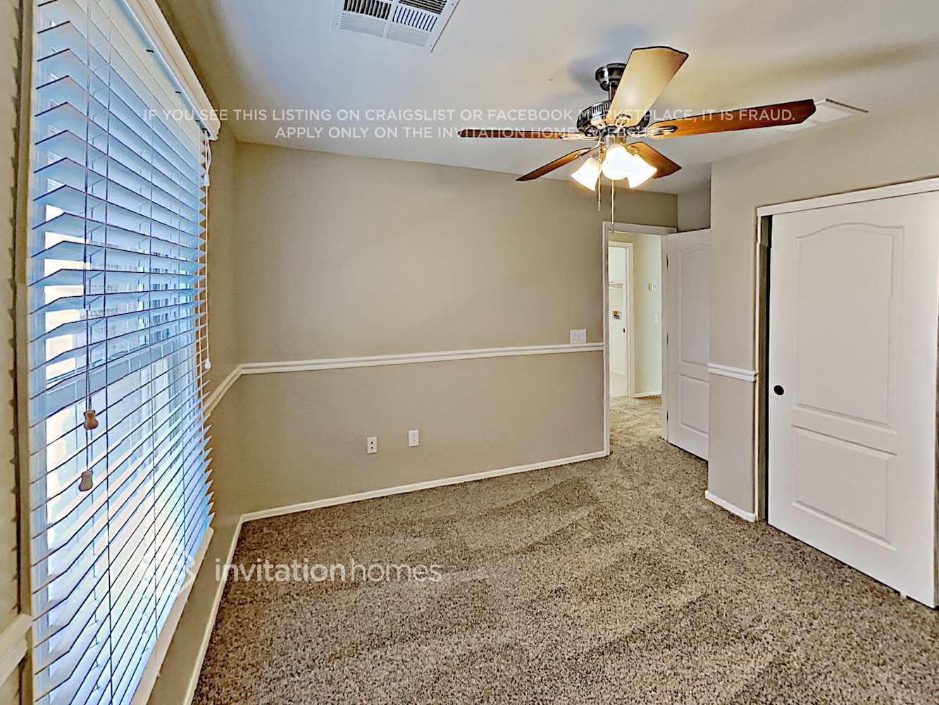 Building Photo - 853 S Huish Dr