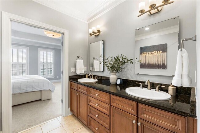 Building Photo - 3611 Habersham Rd NW