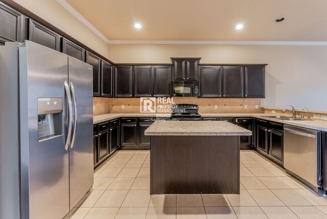 Building Photo - Modern Two-Story 4-Bedroom Home in Frisco ISD!