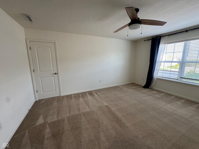 Building Photo - 9652 Wild Iris Dr