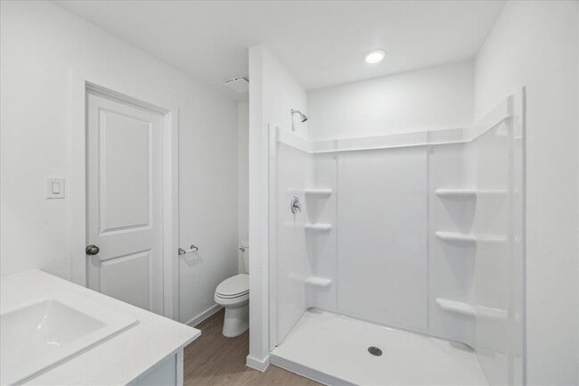 Building Photo - 21111 Santopadre St