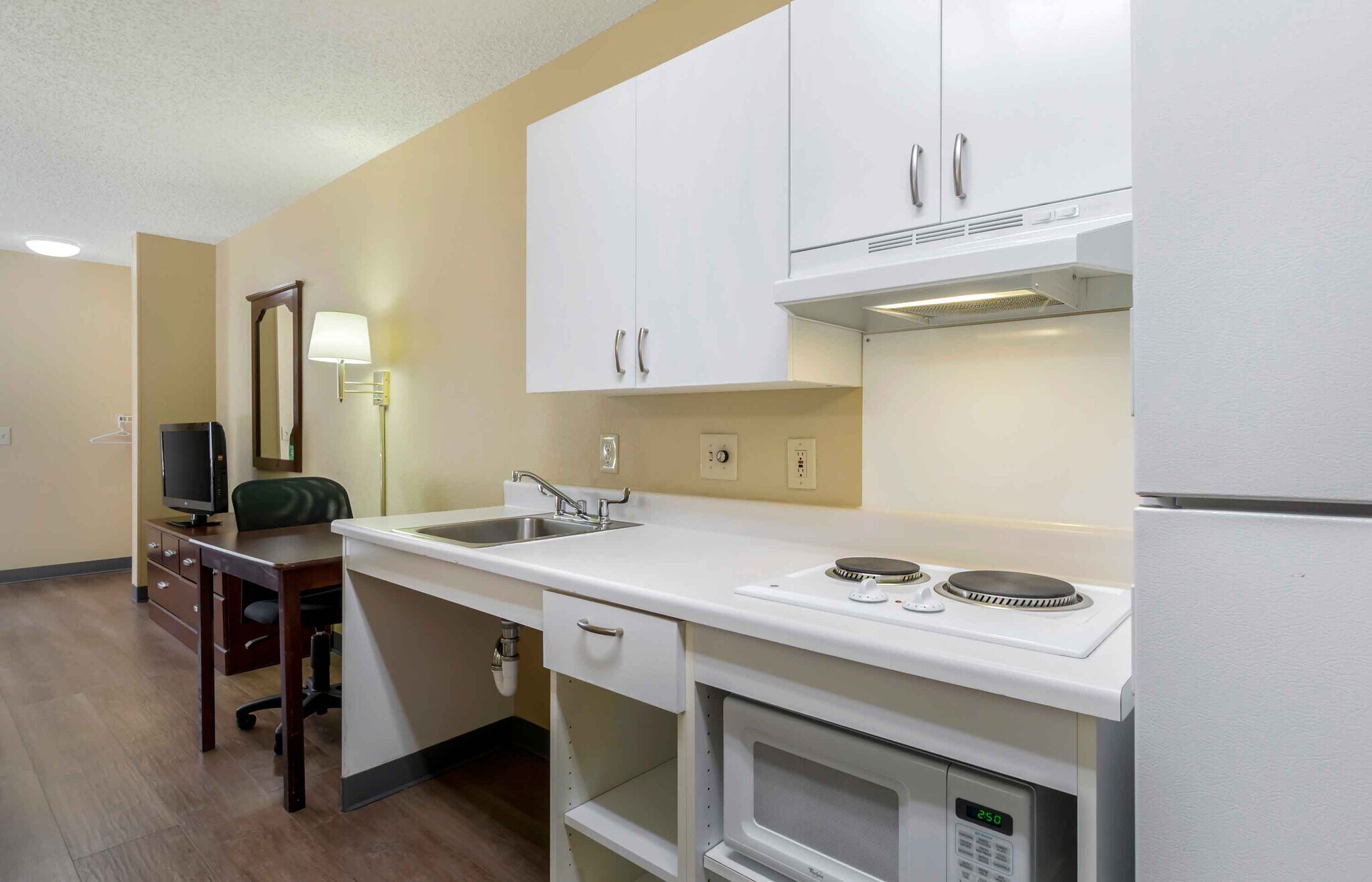 Building Photo - Furnished Studio-Olympia - Tumwater
