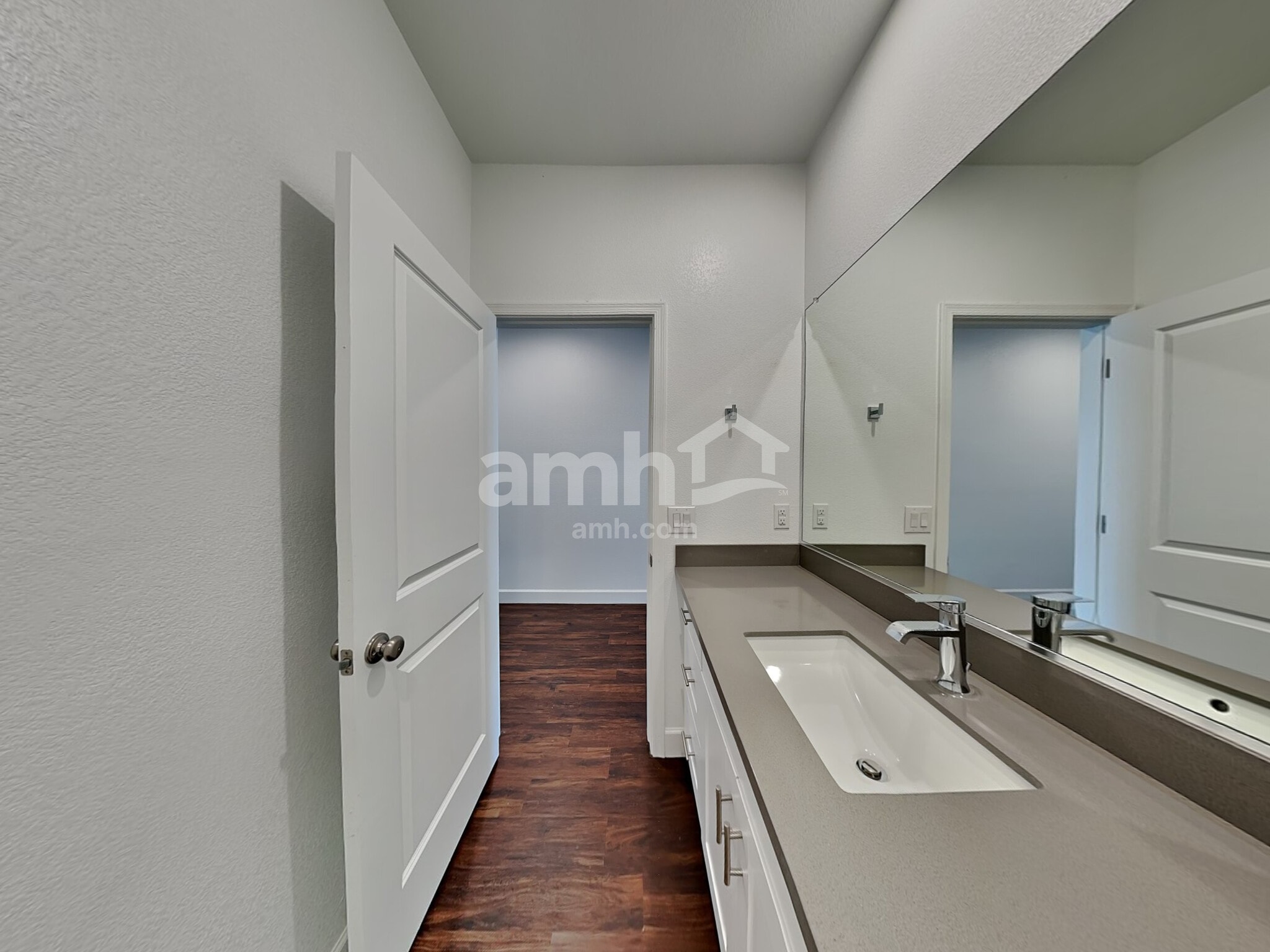 Building Photo - 17130 Puget Ave