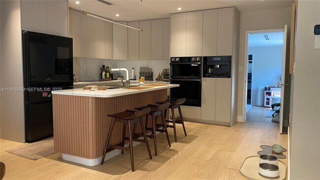 Building Photo - 1277 SW 19th St