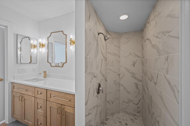 Building Photo - 4451 Willow Pond Rd