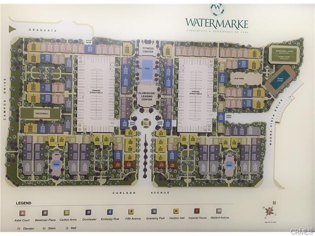 Building Photo - 2429 WATERMARKE Pl