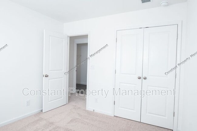 Building Photo - 123 Rolling Mdw Wy