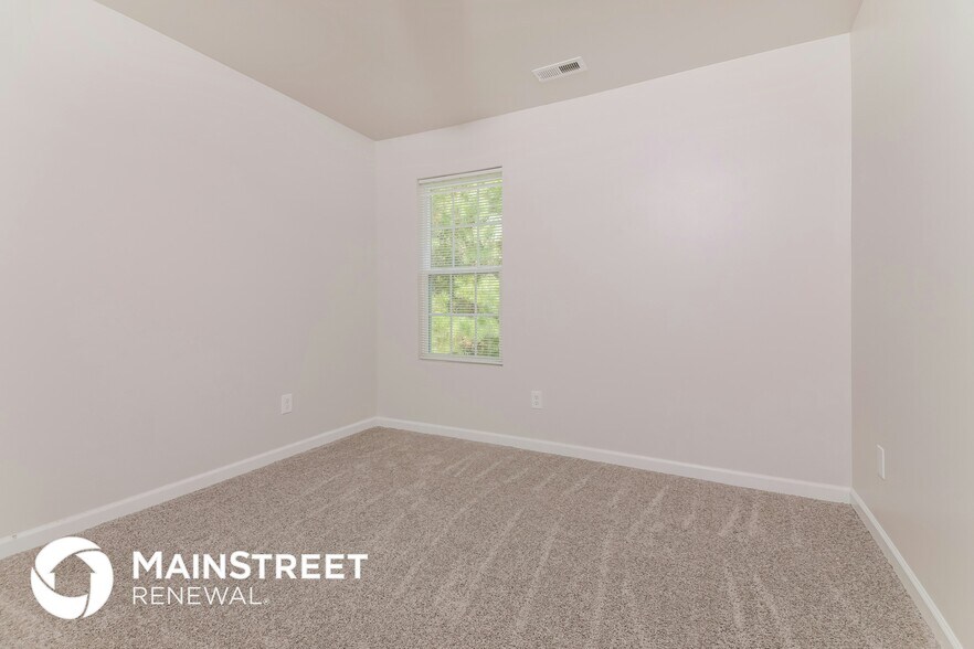 Building Photo - 3445 Kernstown Dr