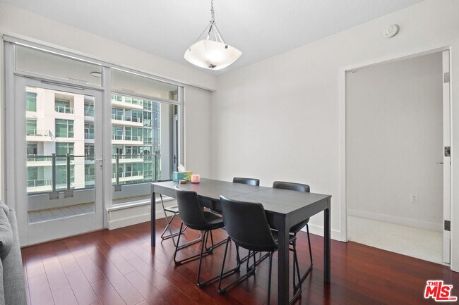 Building Photo - 3141 Michelson Dr