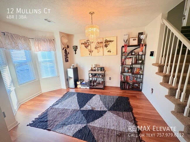 Building Photo - 12 Mullins Ct