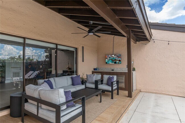 Building Photo - 7225 Coldstream Dr