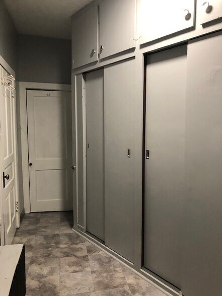 Bathroom Closets - 528 S Main St