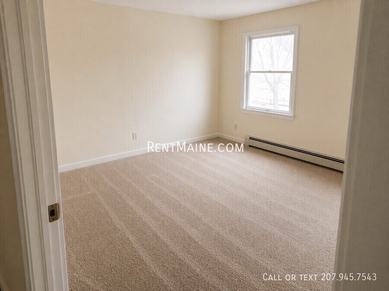 Building Photo - 45 Valley View Ln