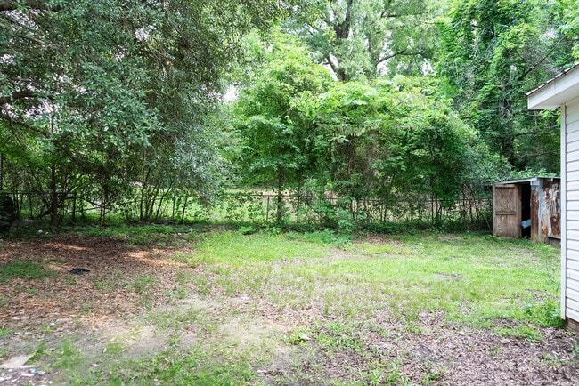 Building Photo - 710 Maffett St