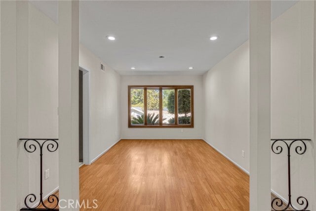 Building Photo - 19101 Kingsbury St