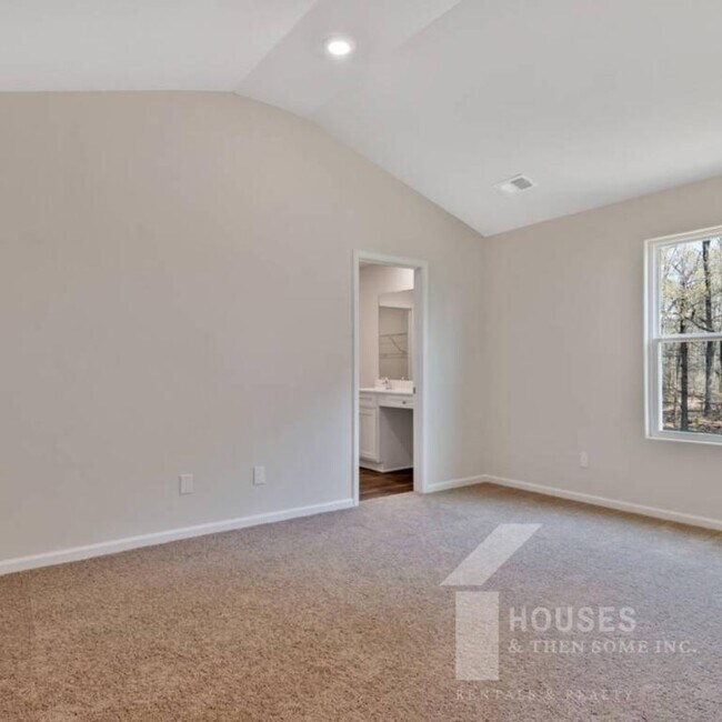 Building Photo - 4057 Reinfield Dr