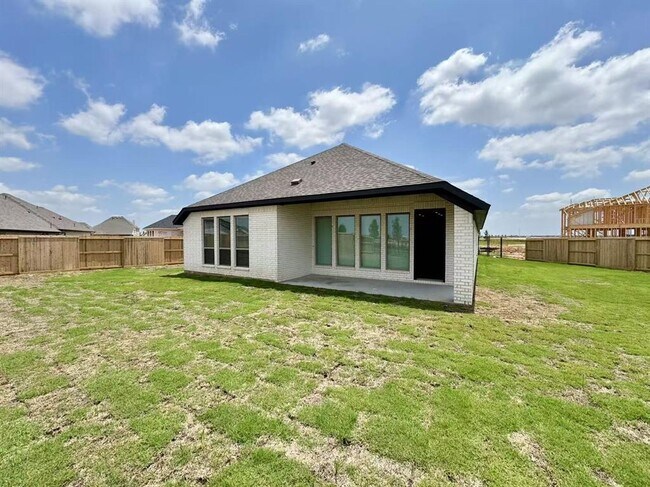 Building Photo - 31310 Wildflower Fld Ct