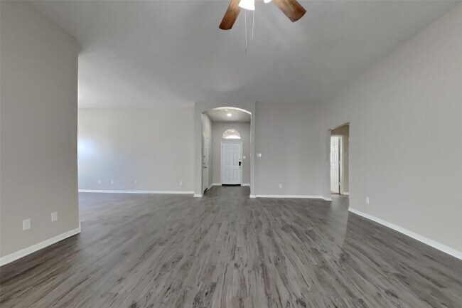 Primary Photo - 25818 Elmley Pl