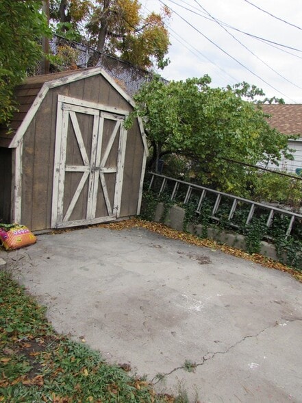 Building Photo - 278 Quince St