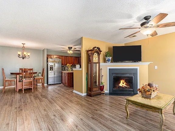 Building Photo - 129 Thistle Rd