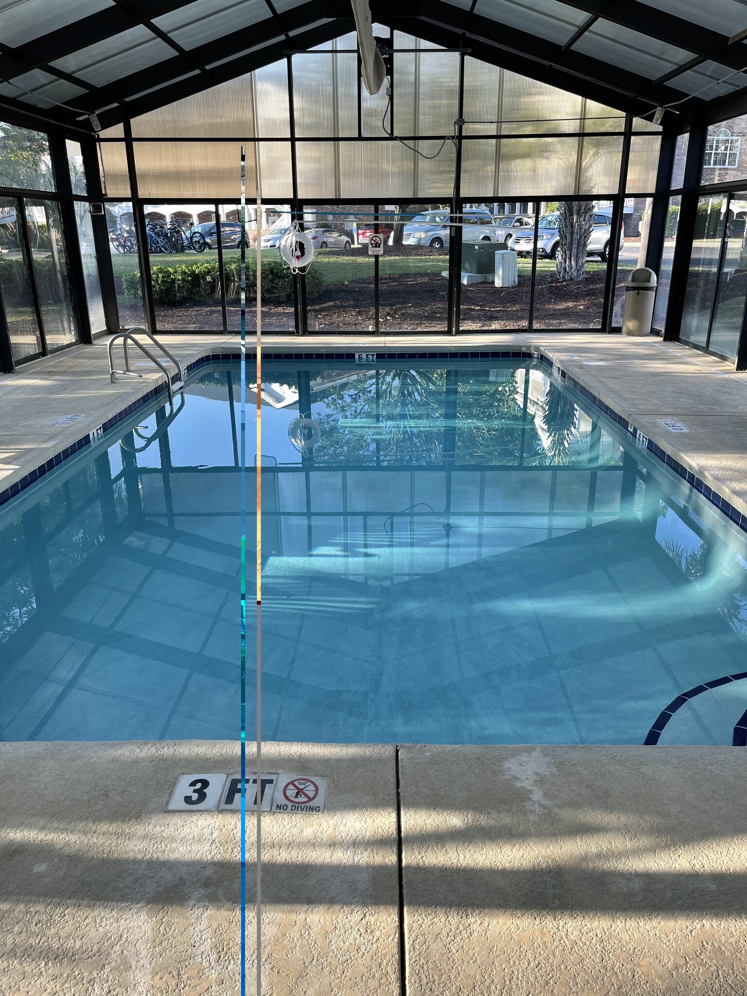 Indoor pool - 674 Riverwalk Dr