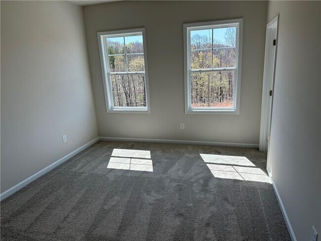 Building Photo - 4138 Brookmont Wy