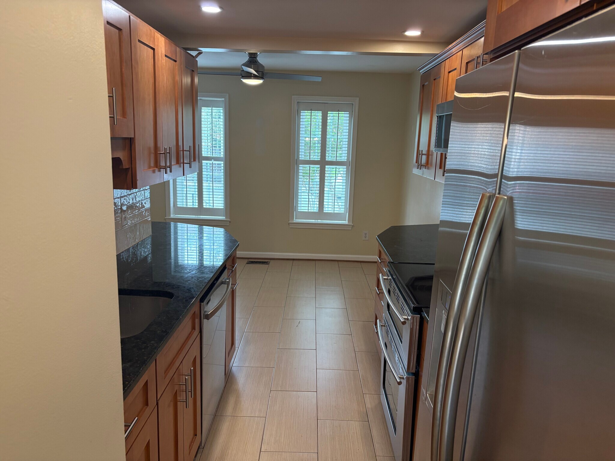 Building Photo - 1329 Chetworth Ct