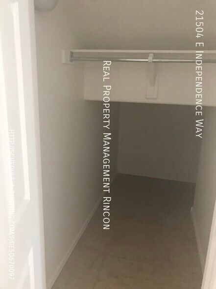 Building Photo - 21504 E Independence Way