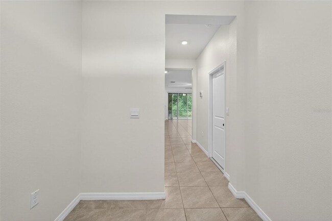 Building Photo - 5068 Captain Davis Dr