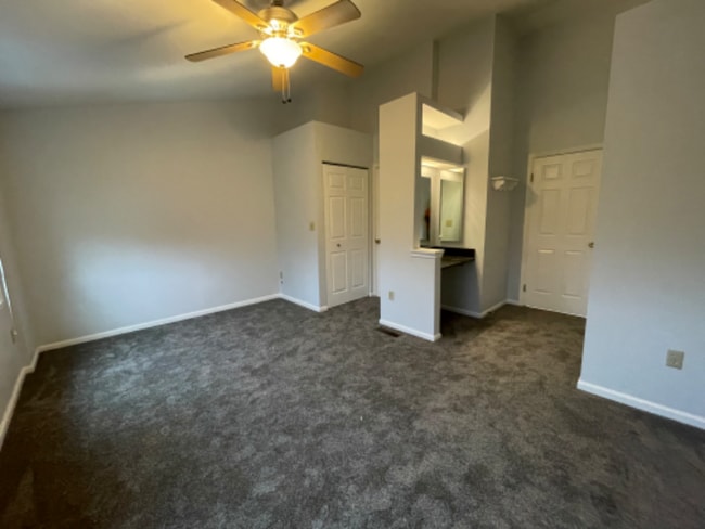Building Photo - 4387 Heritage Dr