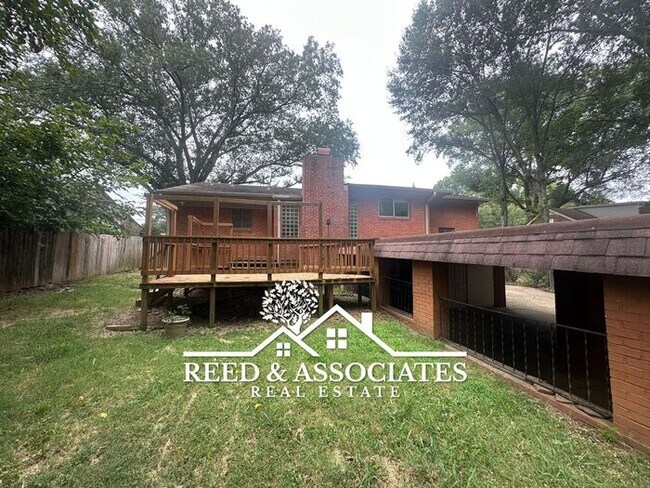 Building Photo - Spacious 3-Bedrooms in White Station Schoo...