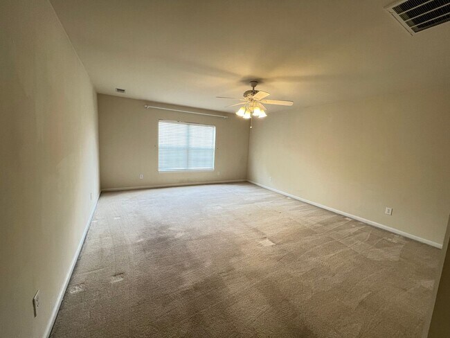 Building Photo - 3 Bedroom 2.5 Bath House in Grand Oaks Plantation - West Ashley