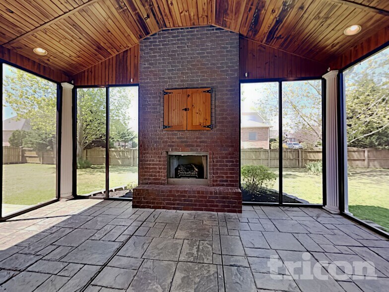 Building Photo - 2655 James Edmon Ct