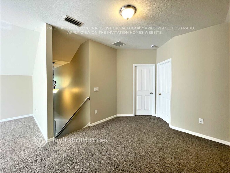 Building Photo - 7653 Nottinghill Sky Dr