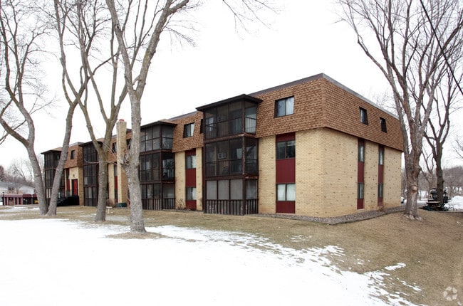 Building Photo - Northwood Apartments