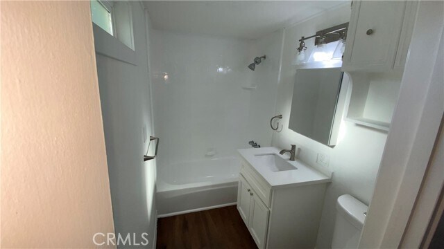 Building Photo - 4159 Larchwood Pl