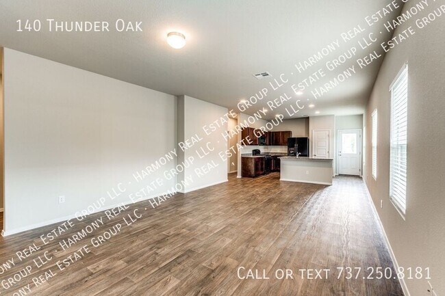 Building Photo - 140 Thunder Oak