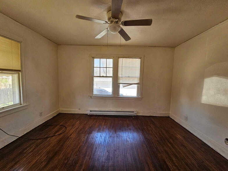 Building Photo - 511 West Elizabeth Street