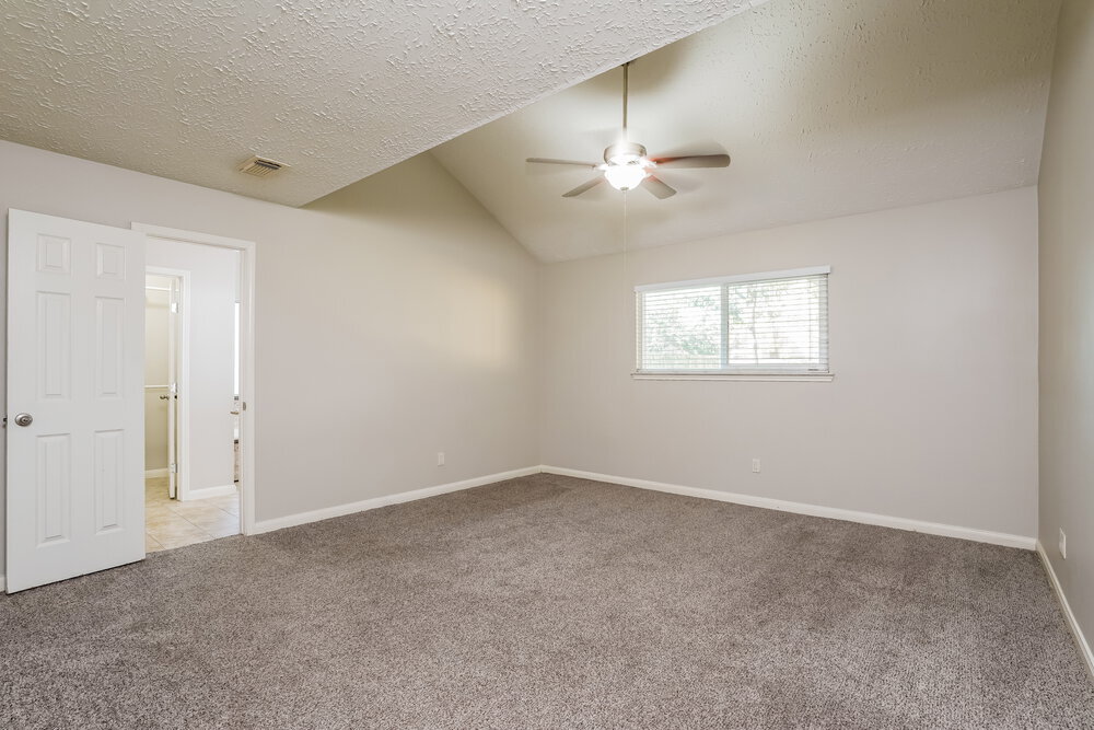 Building Photo - 11918 Cottonwood Ln