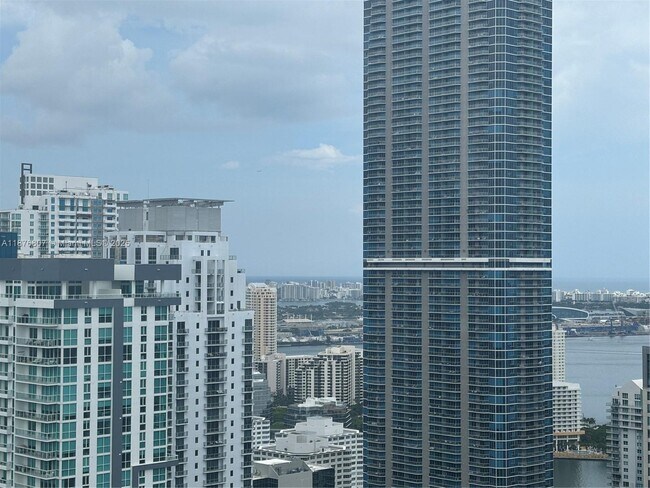 Building Photo - 60 SW 13th St