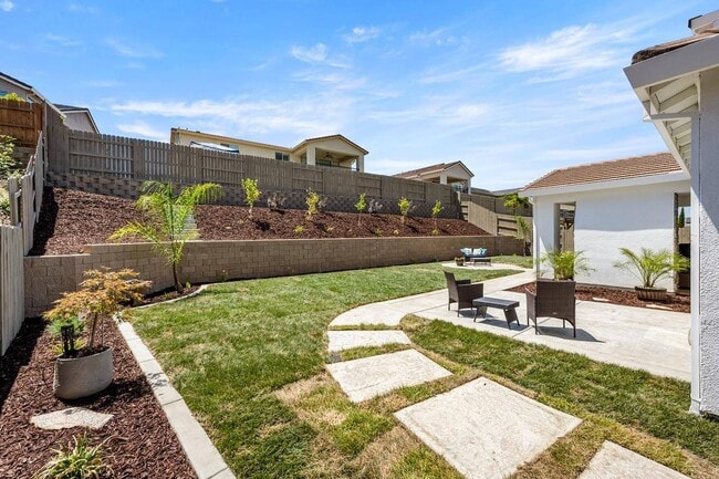Building Photo - 2276 Ranch View Dr