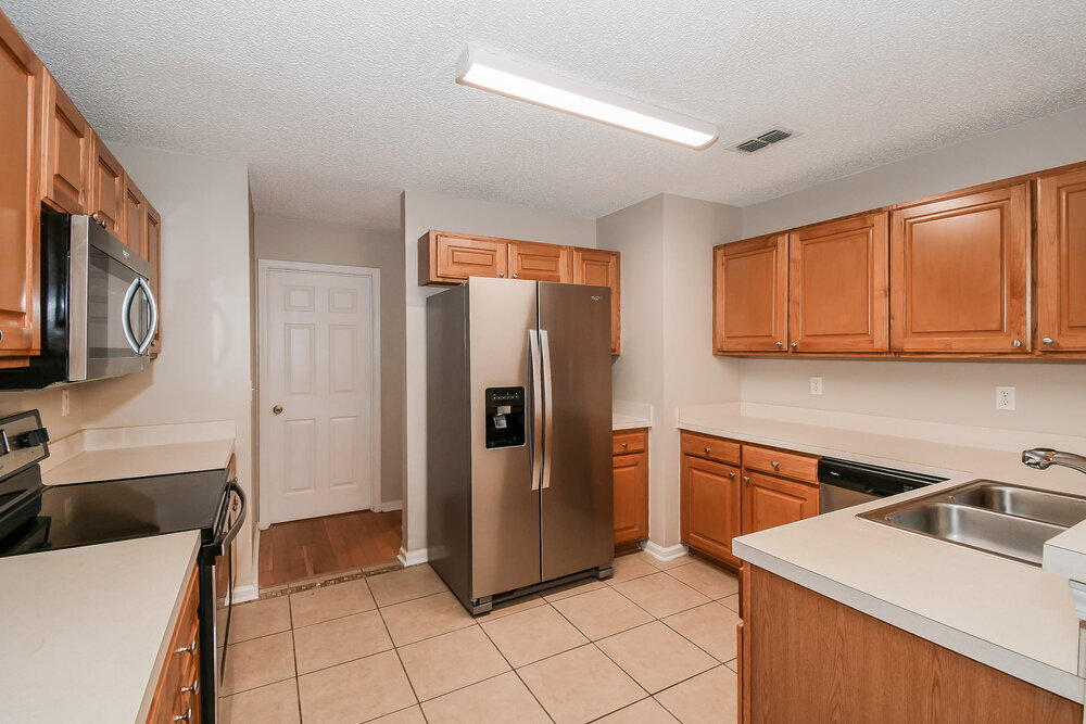 Building Photo - 13558 Ashford Wood Ct W