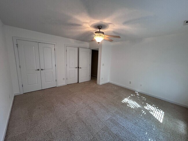 Building Photo - PFAFFTOWN, NC! Lochurst neighborhood. Reagan HS! 5 bedroom, 4.5 bathrooms, over 5k sq ft