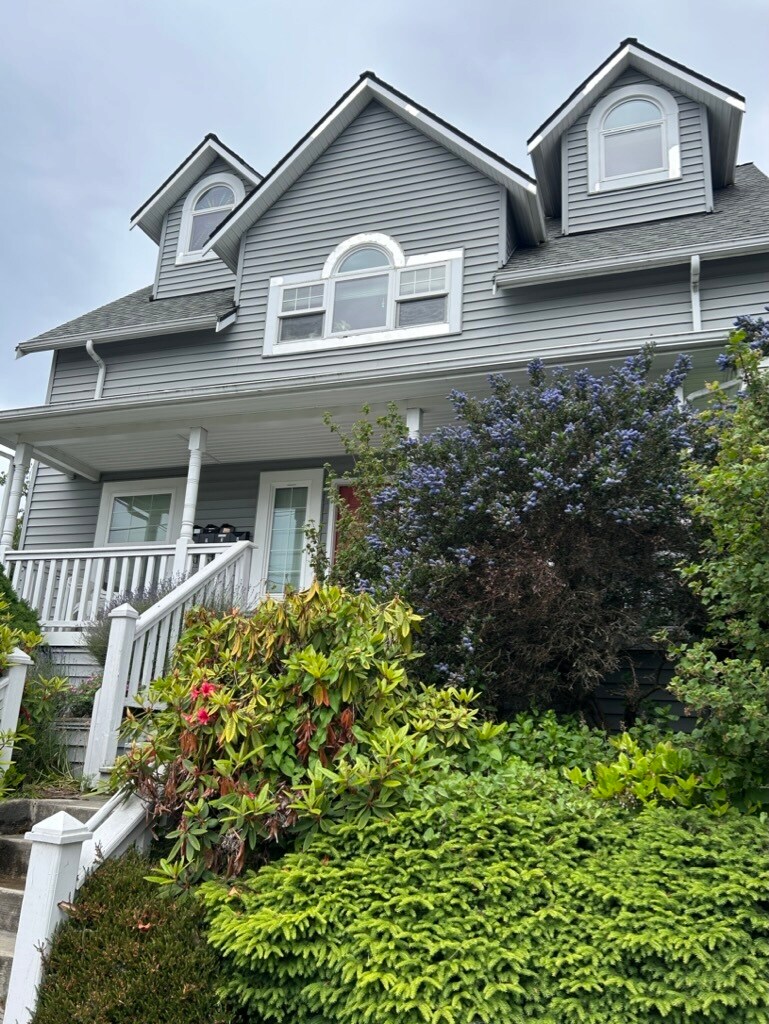 Building in Spring - 2356 NW 67th St