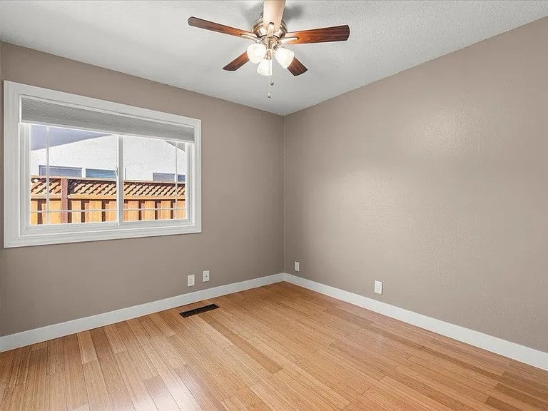 Building Photo - 7330 Wren Ave