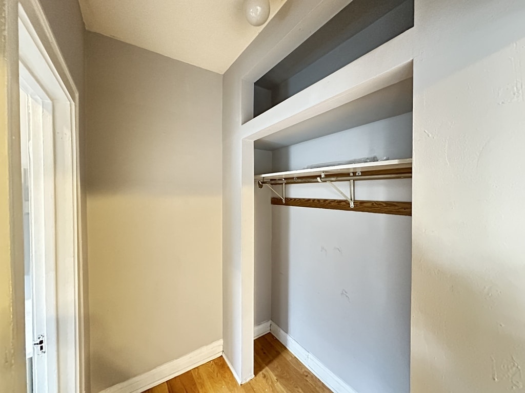Building Photo - 2849 N Burling