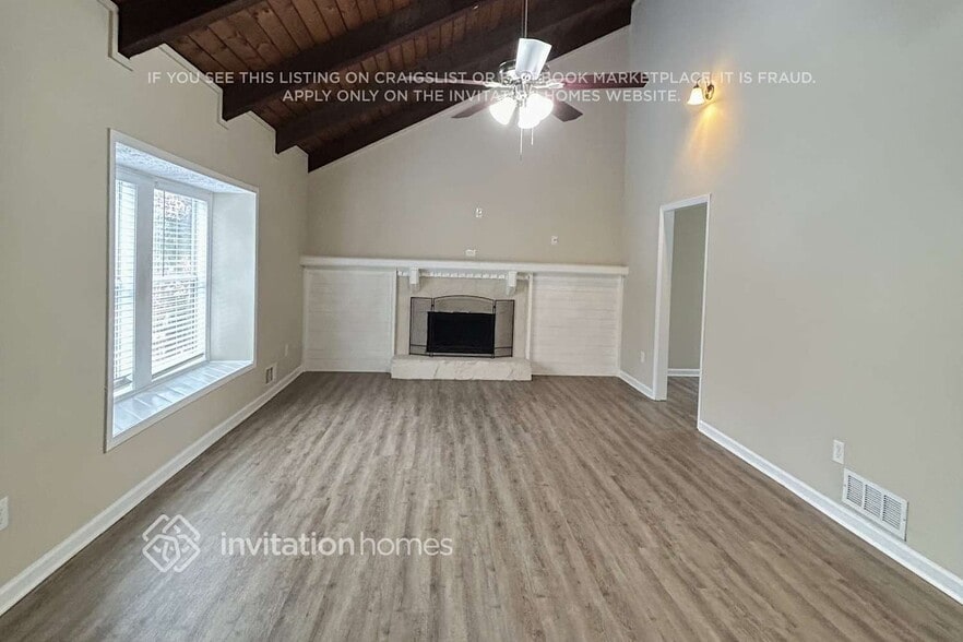 Building Photo - 1752 Jody Dr NE