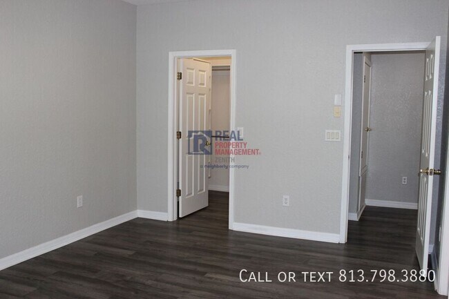 Building Photo - 1415 Summergate Dr