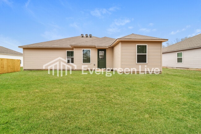 Building Photo - 163 Meadow Dr