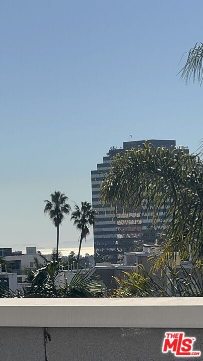 Building Photo - 11735 Dorothy St